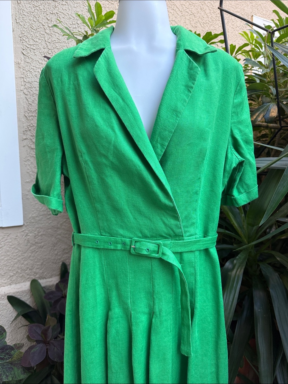 Mango Bright Emerald Green Belted Maxi Linen Dress with Notched Collar and Belt - Picture 4 of 12